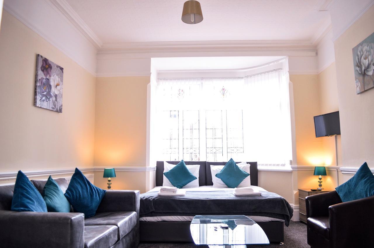 Orrell House Apartment ลิเวอร์พูล ภายนอก รูปภาพ
